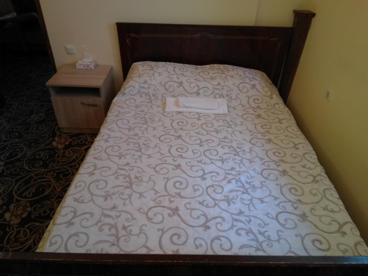 Gem Hostel Ереван Экстерьер фото
